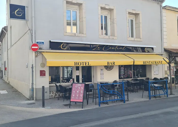 Le Bar Restaurant Hotel 2*