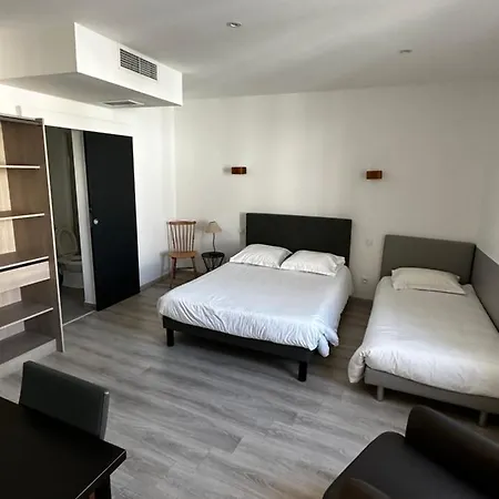 Le Bar Restaurant 2*