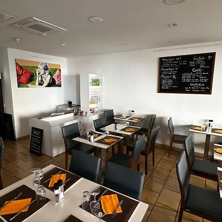 호텔 Le Bar Restaurant