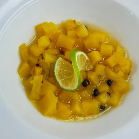 Le Bar Restaurant فندق 2*