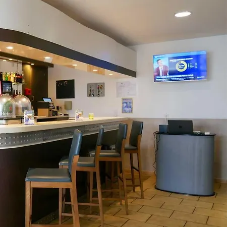 Le Bar Restaurant بالاروك ليه بان