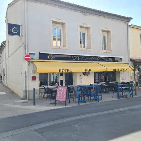 Le Bar Restaurant فندق