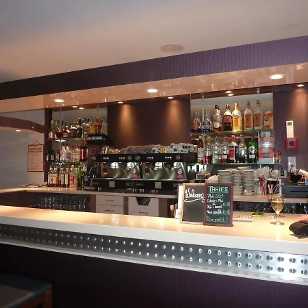 Le Bar Restaurant 2* بالاروك ليه بان