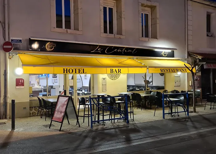 Le Bar Restaurant Hotel